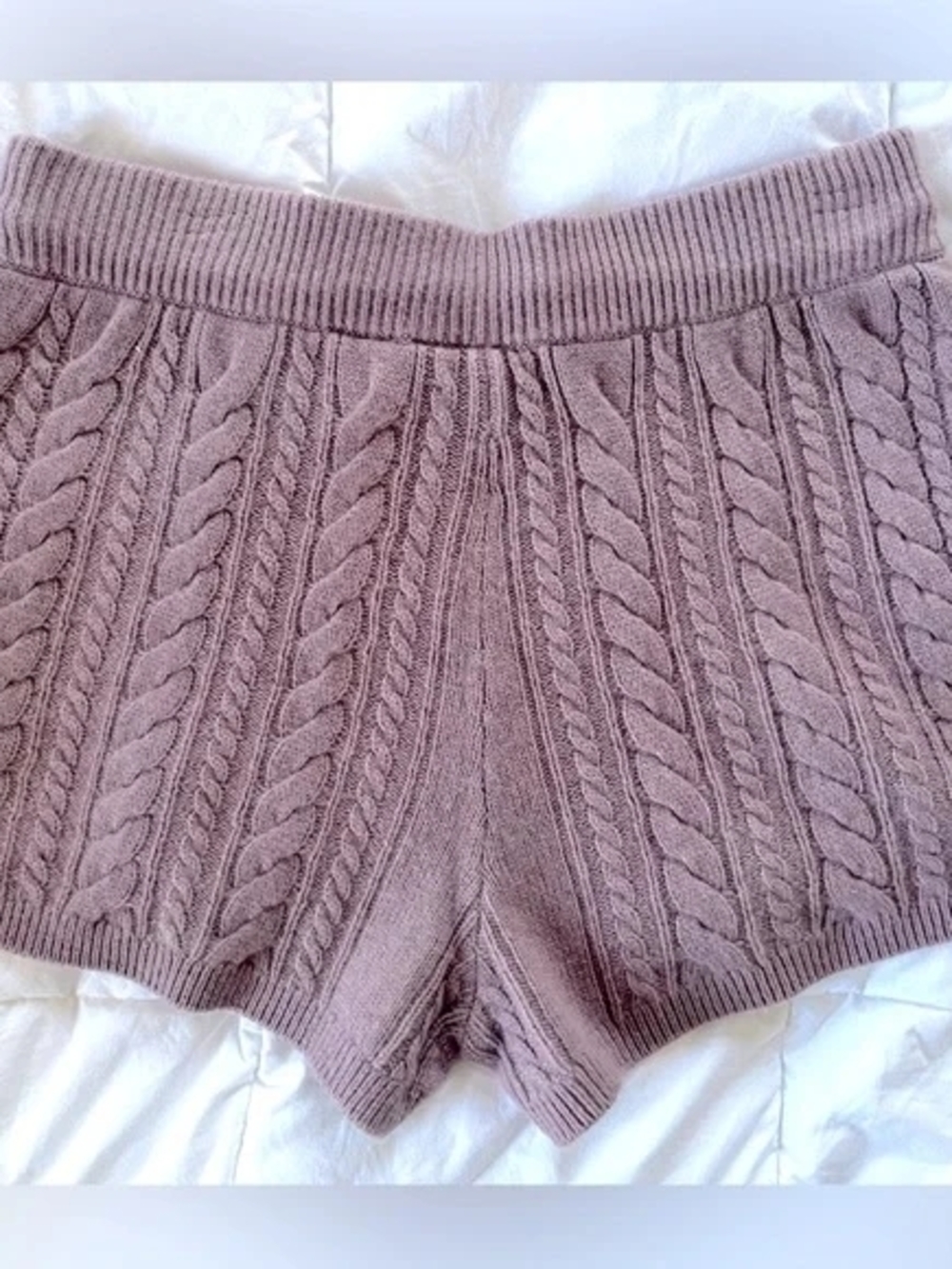 Sweaty Betty Wool Cashmere Cable Knit Shorts - Mauve Taupe - Picture 3 of 5